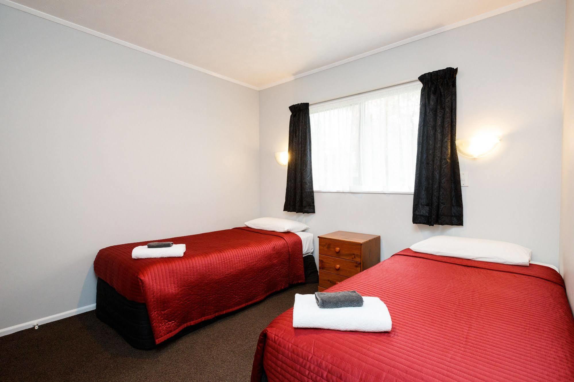 Avenue Motel Palmerston North Exterior foto