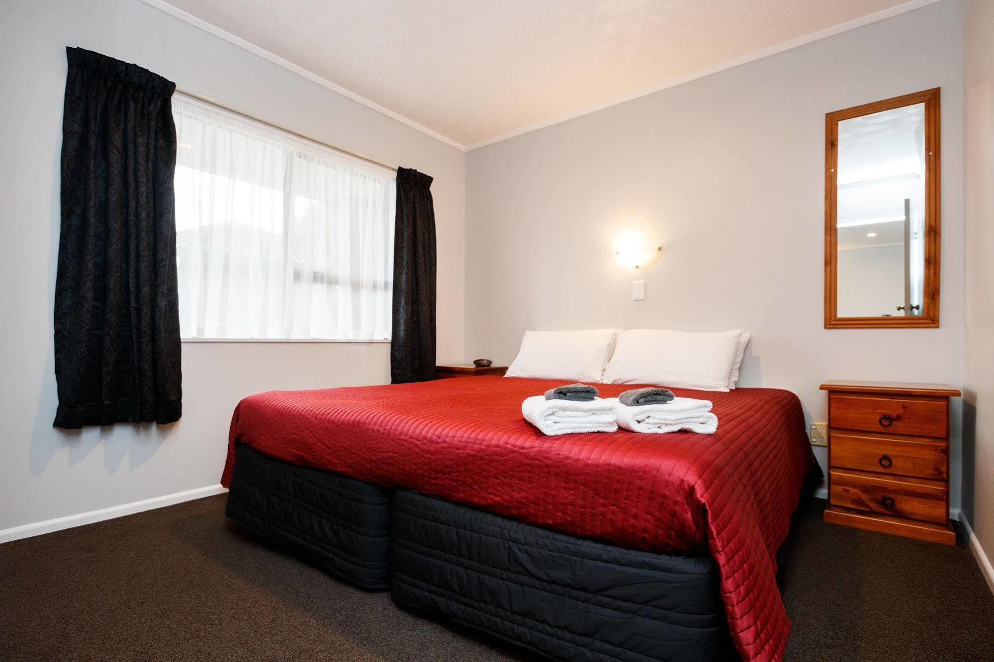 Avenue Motel Palmerston North Exterior foto